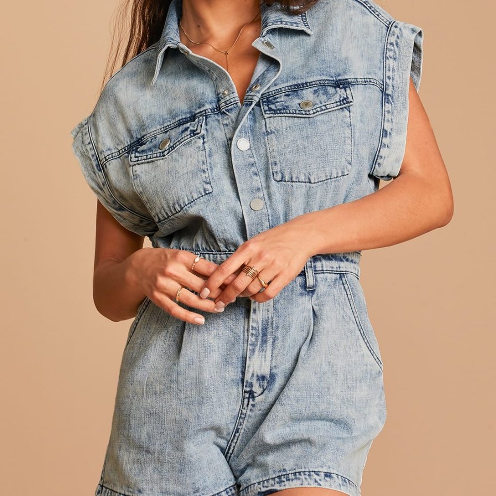 Blank NYC Light Wash Denim Romper size Small